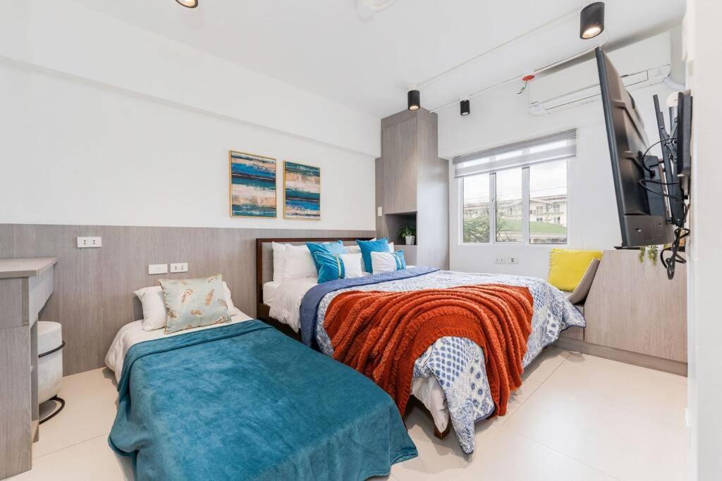 מקטאן Airport Express Hostel E-527, 2 Minutes To Airport,Fast Wifi, Free Netflix מראה חיצוני תמונה