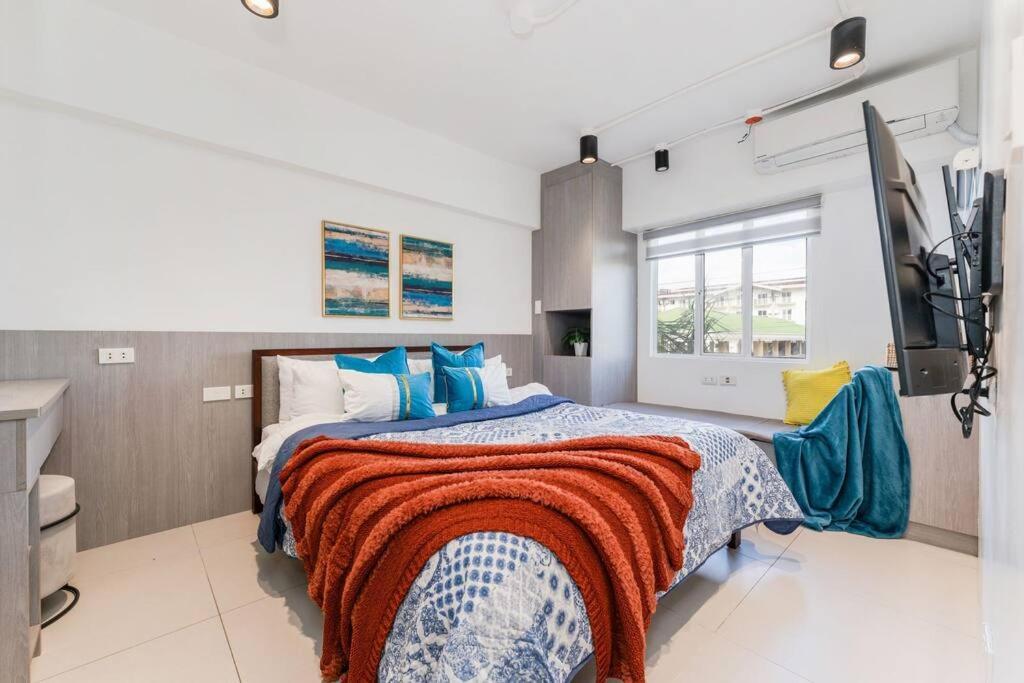 מקטאן Airport Express Hostel E-527, 2 Minutes To Airport,Fast Wifi, Free Netflix מראה חיצוני תמונה