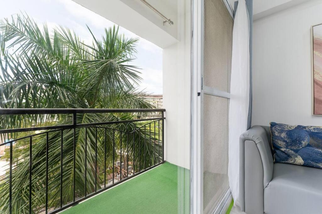 מקטאן Airport Express Hostel E-527, 2 Minutes To Airport,Fast Wifi, Free Netflix מראה חיצוני תמונה